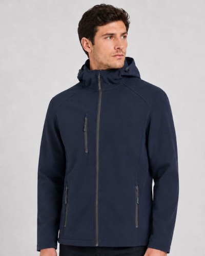 Kurtka Męska softshell z kapturem JHK -Granatowa, na modelu