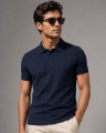 Męska koszulka polo premium z elastanem slim fit JHK - granatowa, na modelu