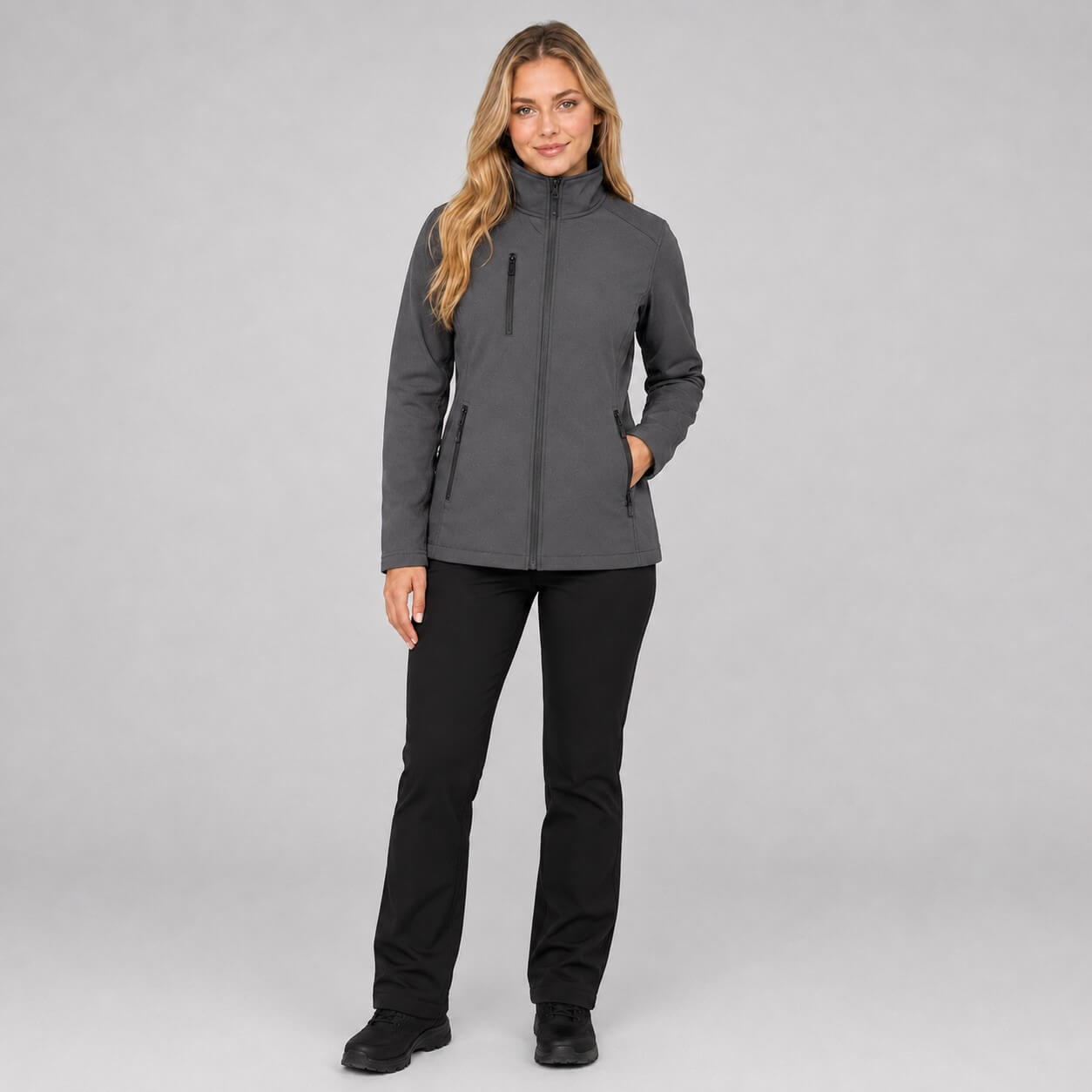 Damska kurtka softshell z polarem JHK - grafitowa, na modelce